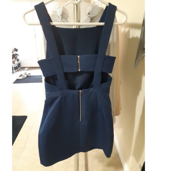 Blue onepiece - Picture 3 of 3